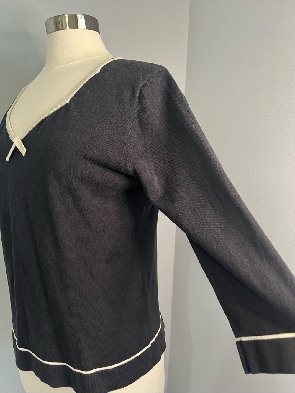 Spenser Jeremy Size XL Black Cream Silk Blend V-Neck Vintage Pullover Sweater - Picture 7 of 11